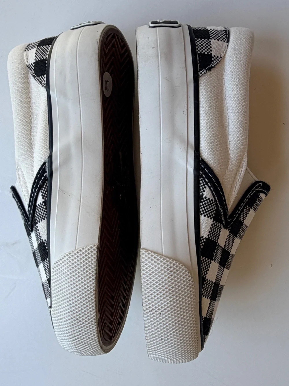 Mudd Kids Slip On Sneakers Plaid Checkered Casual Shoes Youth Size 10 Unisex
